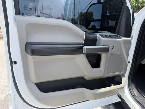 Used 2021 Ford F250 XLT w/ XLT Value Package AWD/4WD image 9