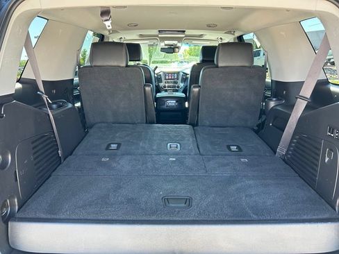 Used 2017 GMC Yukon Denali w/ Open Road Package AWD/4WD image 28
