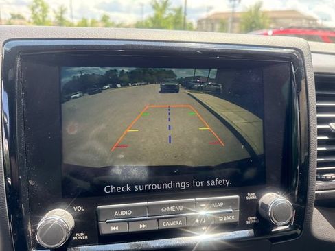 Used 2024 Nissan Frontier Pro-X RWD image 16