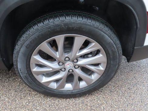 Used 2026 Buick Enclave Preferred AWD/4WD image 15