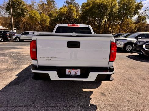 Used 2022 Chevrolet Colorado LT w/ Fleet Safety Package RWD image 8