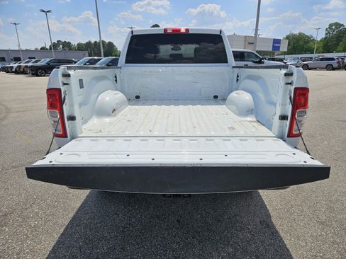 Used 2024 RAM 2500 Big Horn AWD/4WD image 18
