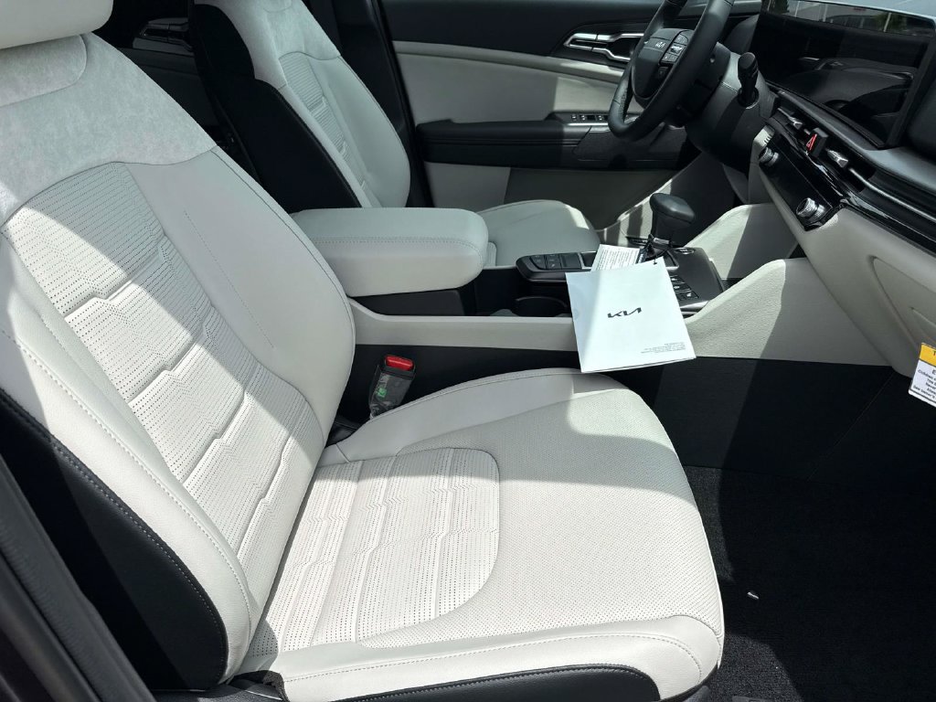 New 2026 Kia Sportage SX AWD/4WD image 12