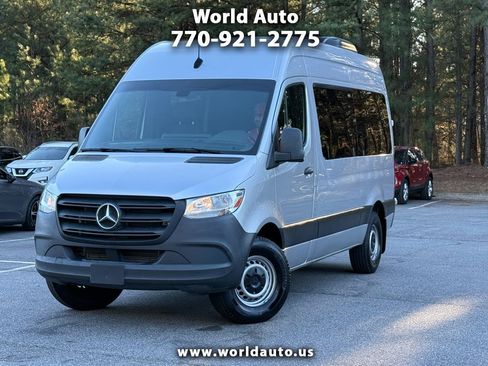 Used 2019 Mercedes-Benz Sprinter 1500 image 1