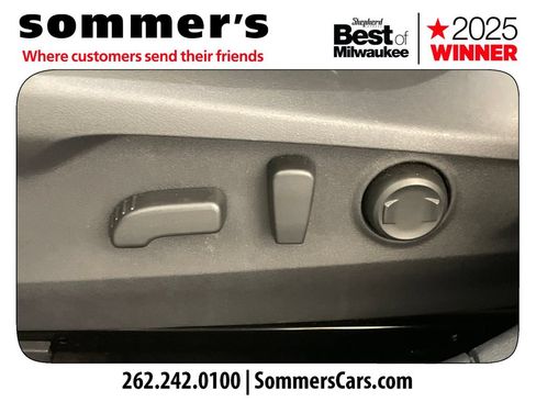 Used 2023 Subaru Outback Premium AWD/4WD image 10