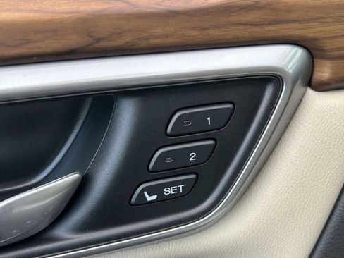 Used 2019 Honda CR-V EX-L image 14