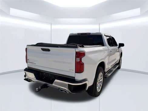 Used 2024 Chevrolet Silverado 1500 LTZ AWD/4WD image 5
