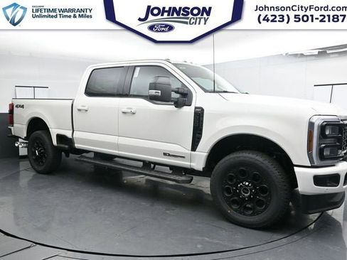 New 2026 Ford F250 Lariat w/ Black Appearance Package AWD/4WD image 3