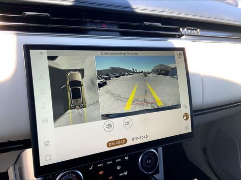 Certified 2023 Land Rover Range Rover Autobiography AWD/4WD image 25