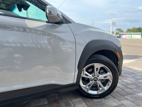 Used 2023 Hyundai Kona SEL image 10
