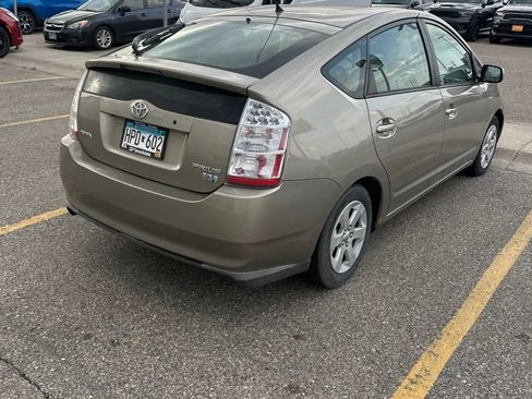 Used 2009 Toyota Prius w/ Pkg 6 FWD image 3