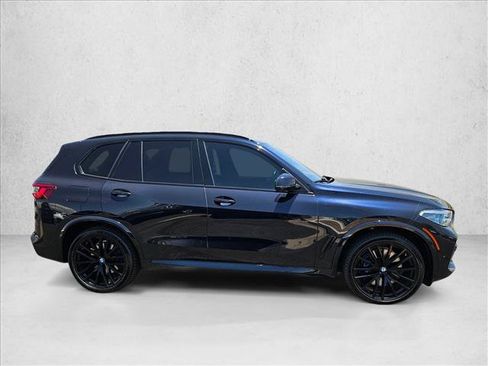 Used 2020 BMW X5 M50i w/ Executive Package AWD/4WD image 4