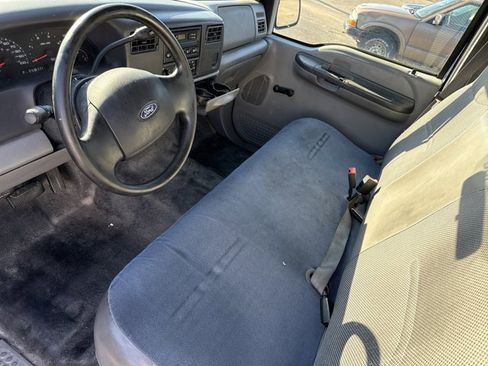 Used 2003 Ford F350 XL image 10
