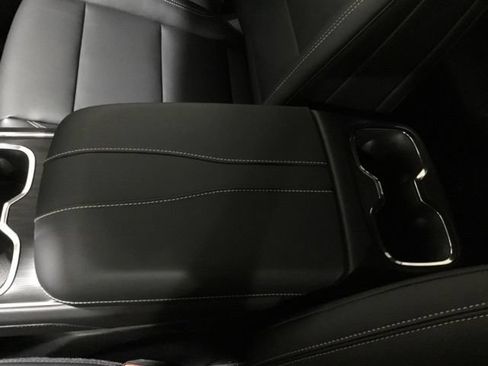 New 2026 GMC Acadia Elevation w/ Elevation Premium Package FWD image 37