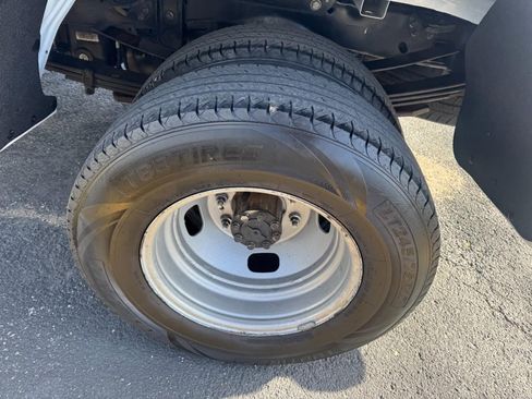 Used 2024 Ford F350 XL image 10