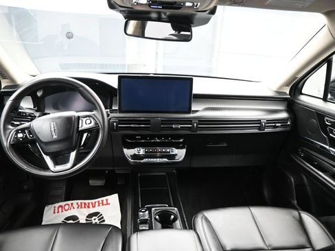 Used 2023 Lincoln Corsair FWD image 15