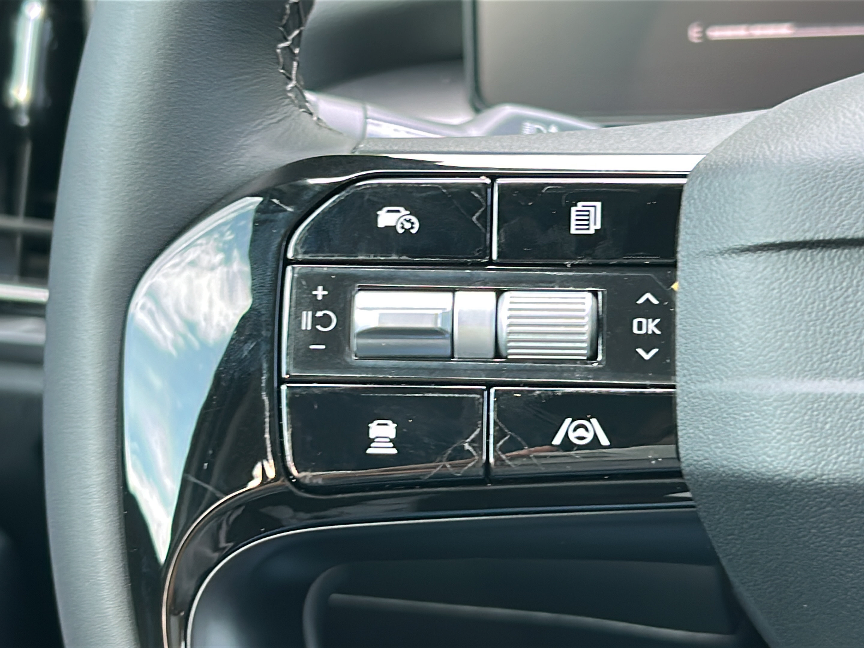 New 2026 Kia Sorento S FWD image 25