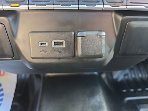 Used 2022 Chevrolet Silverado 1500 W/T w/ WT Fleet Convenience Package image 22