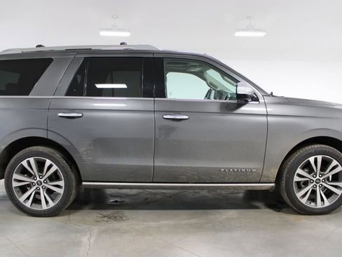Used 2021 Ford Expedition Platinum image 11
