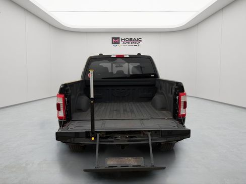 Used 2021 Ford F150 Lariat w/ Equipment Group 502A High image 8