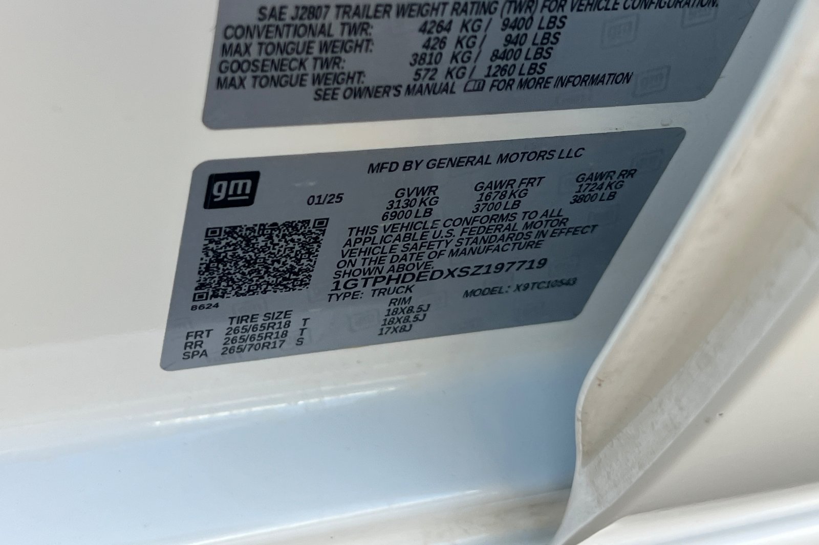 Used 2025 GMC Sierra 1500 SLT RWD image 39