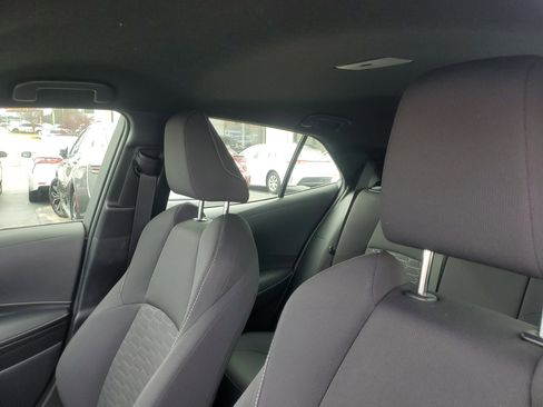 Used 2023 Toyota Corolla SE image 16