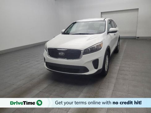 Used 2019 Kia Sorento FWD V6 image 1