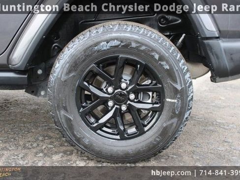 Used 2023 Jeep Wrangler Sport S w/ LED Headlamp & Fog Lamp Group image 8