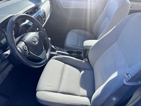 Used 2014 Toyota Corolla LE FWD image 5