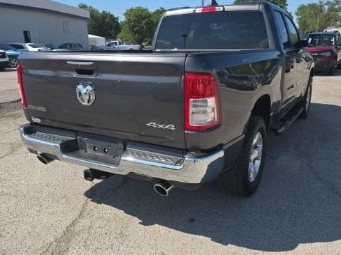 Used 2022 RAM 1500 Big Horn AWD/4WD image 3