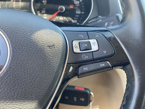 Used 2016 Volkswagen Passat 1.8T SE image 11