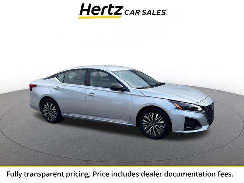 Used 2026 Nissan Altima 2.5 SV FWD image 1