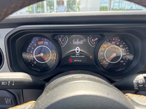 Used 2025 Jeep Wrangler Unlimited Sport AWD/4WD image 12