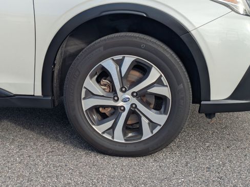 Certified 2022 Subaru Outback Touring w/ Tech Package 3 image 11