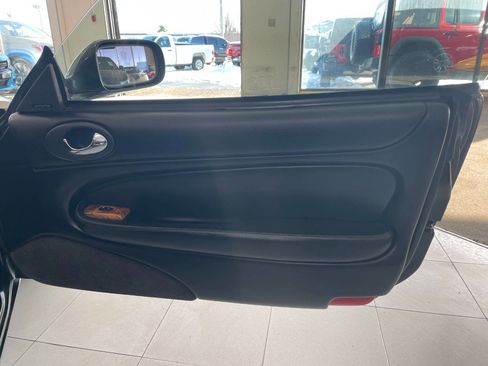 Used 2002 Jaguar XK8 XK8 2dr Convertible image 18