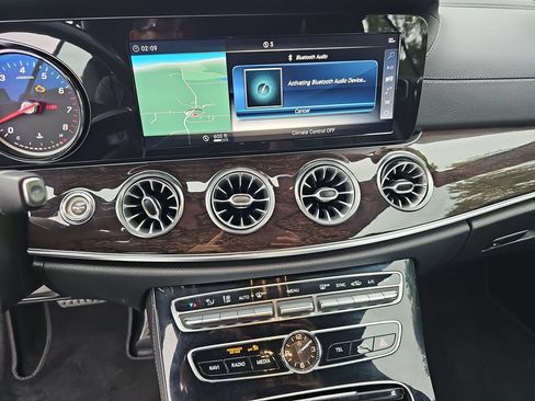 Used 2018 Mercedes-Benz E 400 4MATIC Cabriolet image 13