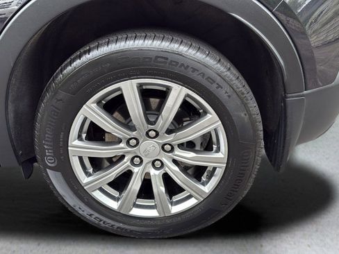 Certified 2023 Cadillac XT4 Premium Luxury AWD/4WD image 14
