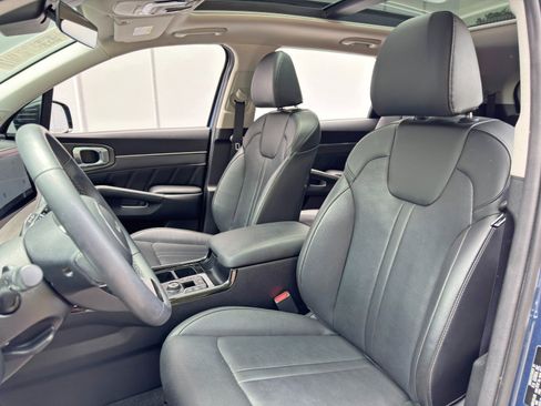 Used 2024 Kia Sorento SX AWD/4WD image 39