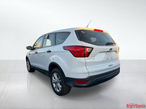 Used 2019 Ford Escape S FWD image 3