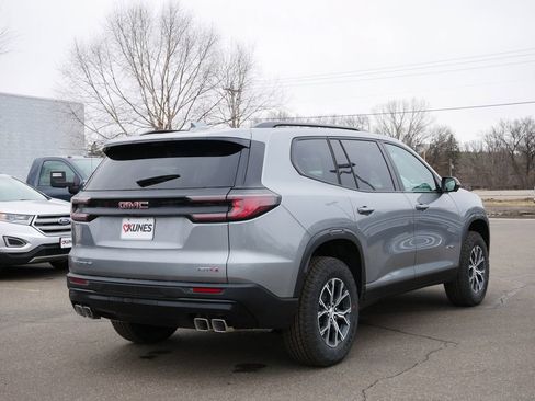 New 2026 GMC Acadia AT4 w/ Luxury Package AWD/4WD image 4