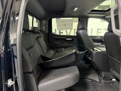 New 2026 GMC Sierra 1500 SLT w/ SLT Premium Package AWD/4WD image 14