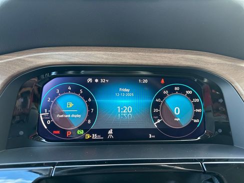 New 2026 Volkswagen Atlas SE image 8