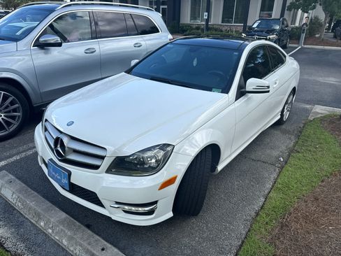 Used 2013 Mercedes-Benz C 250 Coupe image 2