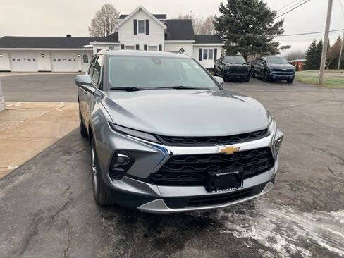 Used 2024 Chevrolet Blazer LT w/ Convenience Package image 6