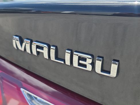 Used 2024 Chevrolet Malibu LT FWD image 11
