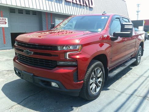 Used 2021 Chevrolet Silverado 1500 RST AWD/4WD image 3