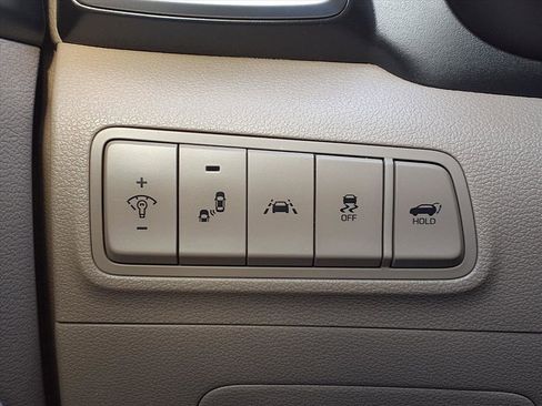 Used 2019 Hyundai Tucson Limited image 16