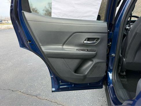 Used 2026 Nissan Kicks SV w/ Cold Weather Package image 18