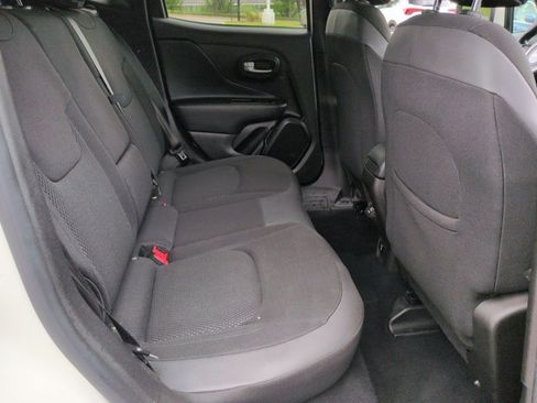 Used 2020 Jeep Renegade Altitude AWD/4WD image 20