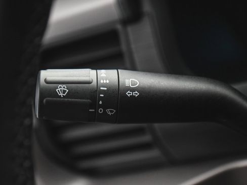 Used 2025 Ford F150 XLT w/ Equipment Group 301A Standard image 24